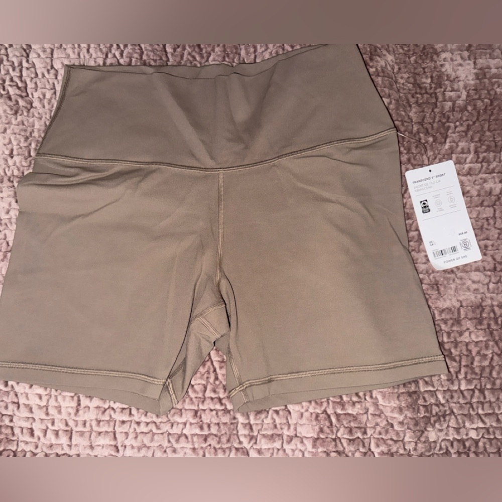 Athleta Taupe 5” Bike Shorts